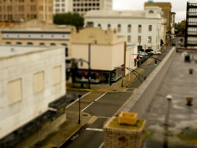 Tilt shift