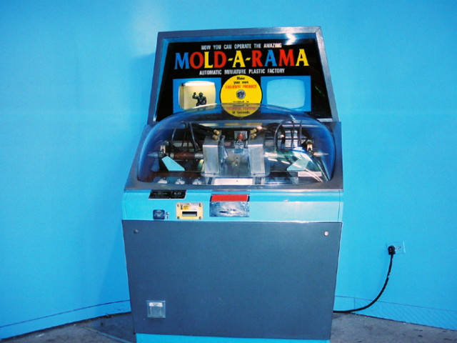 Mold-A-Rama